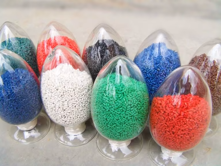 Choosing a Right Lab Two Roll Open Mixing Mill Key Considerations and Features to Look for