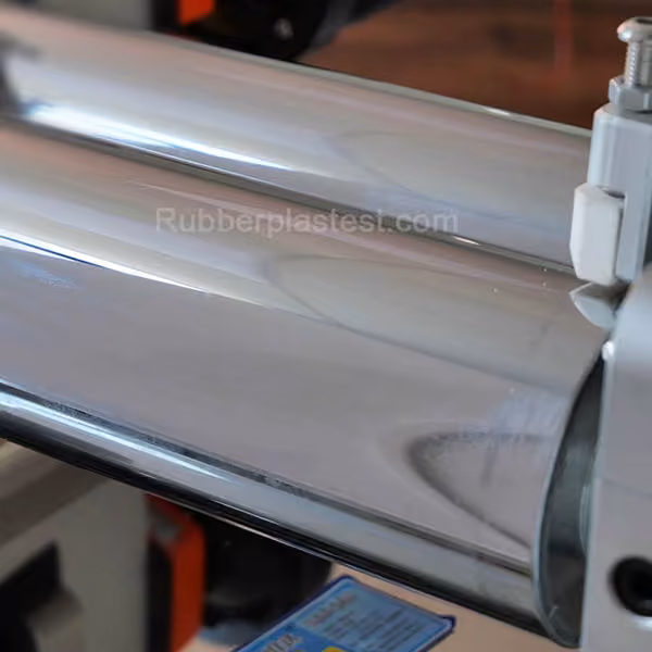 rolls of benchtop two roll mixing mill from AmadeTech